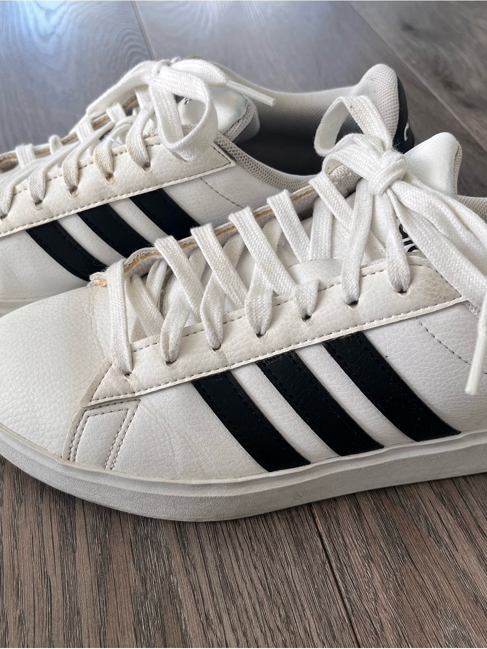 Womens Adidas Grand Court Shoes